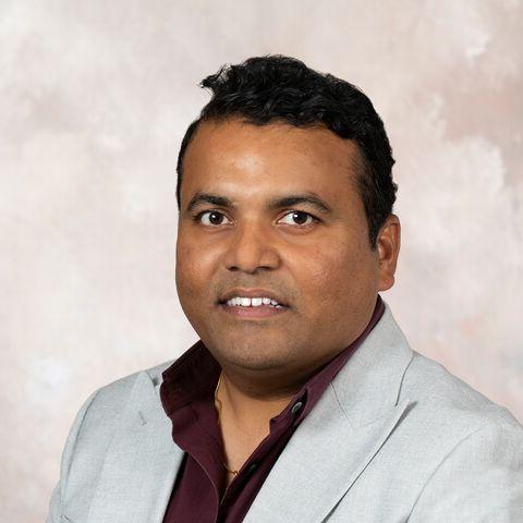 Raju Vaddepally博士